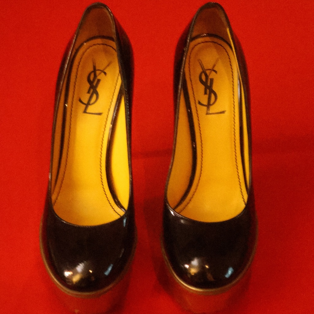 Yves St. Laurent Stiletto High-heeled black platform shoes